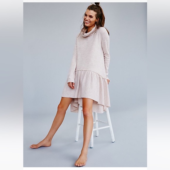 Free People Sweaters - Rare free people twirl sweater tunic